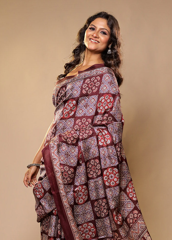 Maroon Printed Silk Saree Without Blouse Piece