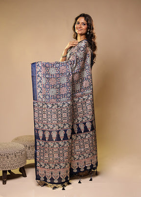 Blue Printed Silk Saree Without Blouse Piece