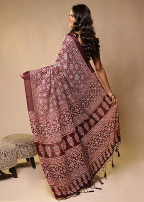 Maroon Printed Silk Saree Without Blouse Piece