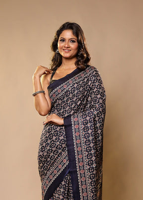 Blue Printed Silk Saree Without Blouse Piece