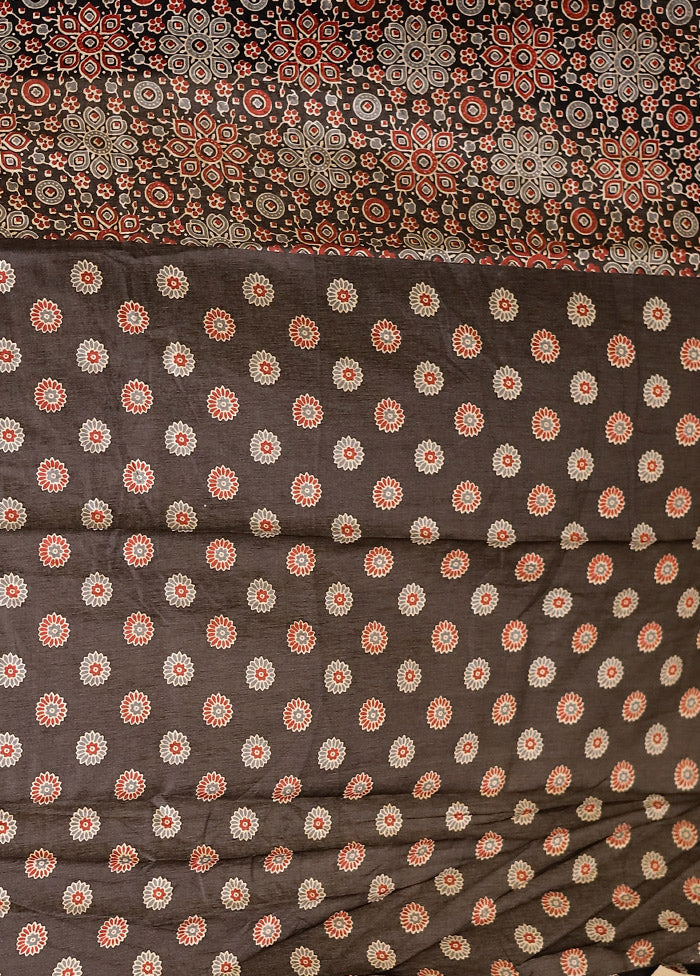 Black Printed Silk Saree Without Blouse Piece