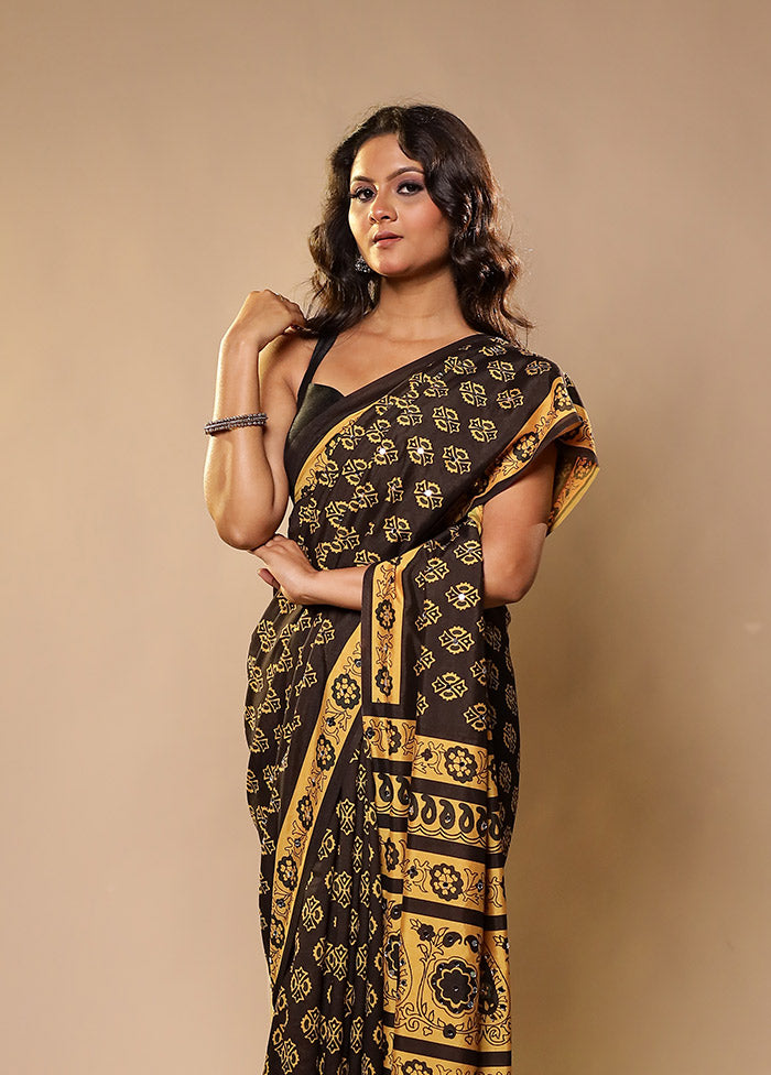 Black Printed Silk Saree Without Blouse Piece