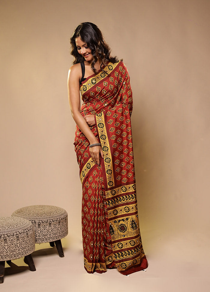 Maroon Printed Silk Saree Without Blouse Piece