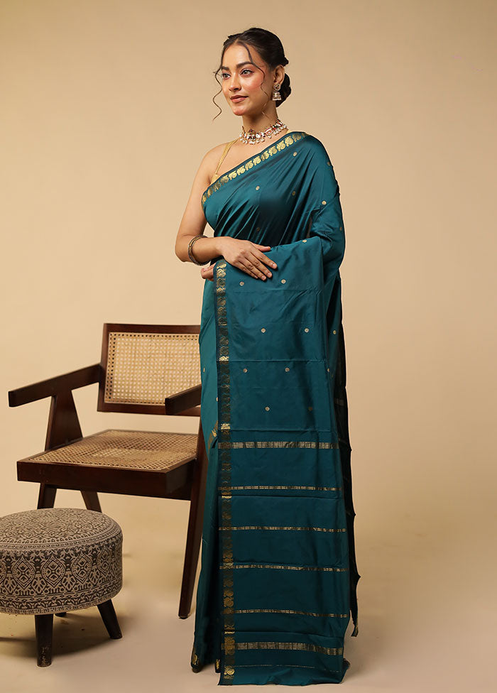 Green Kanjivaram Silk Saree With Blouse Piece