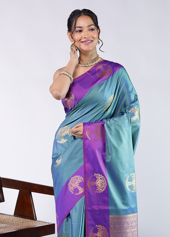 Green Kanjivaram Silk Saree With Blouse Piece