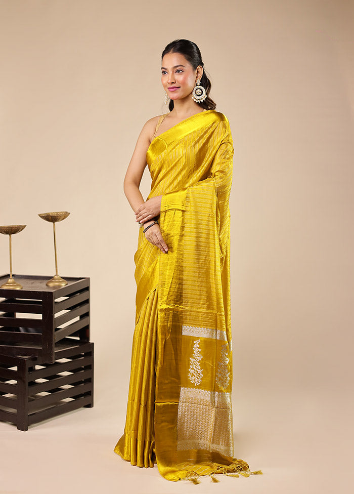 Yellow Dupion Silk Saree With Blouse Piece