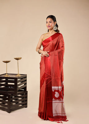 Red Dupion Silk Saree With Blouse Piece