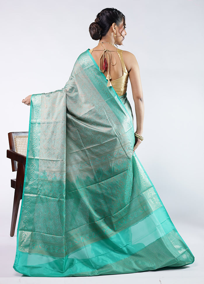 Green Jamewar Silk Saree With Blouse Piece