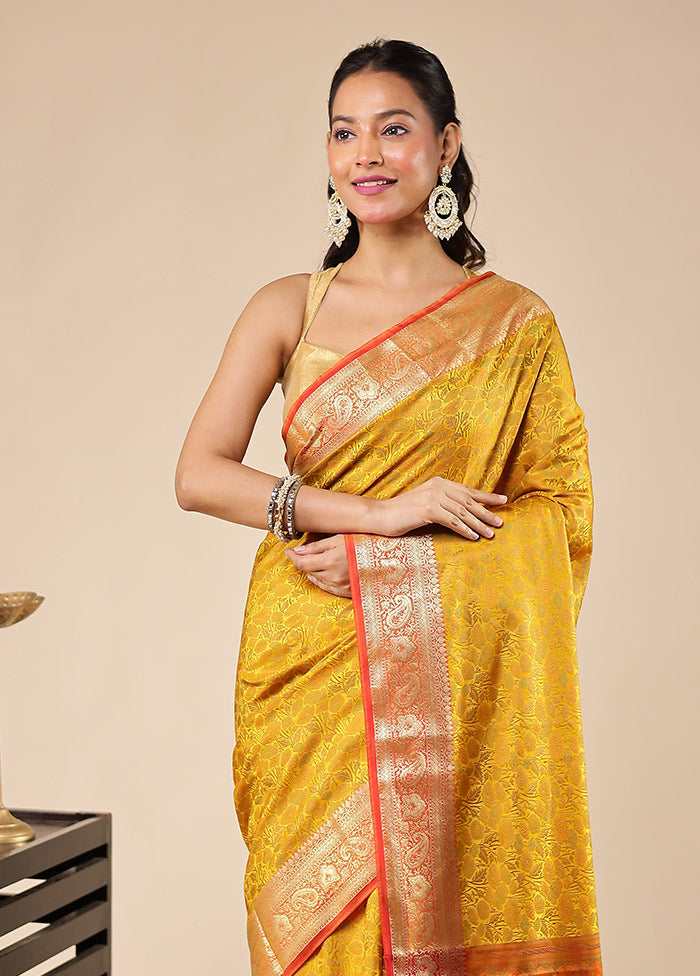 Yellow Jamewar Silk Saree With Blouse Piece
