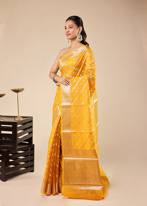 Yellow Kora Silk Saree With Blouse Piece
