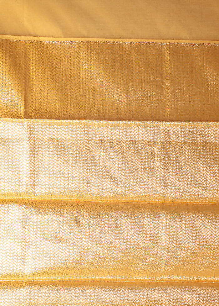 Yellow Kora Silk Saree With Blouse Piece