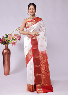 White Kanjivaram Silk Saree With Blouse Piece
