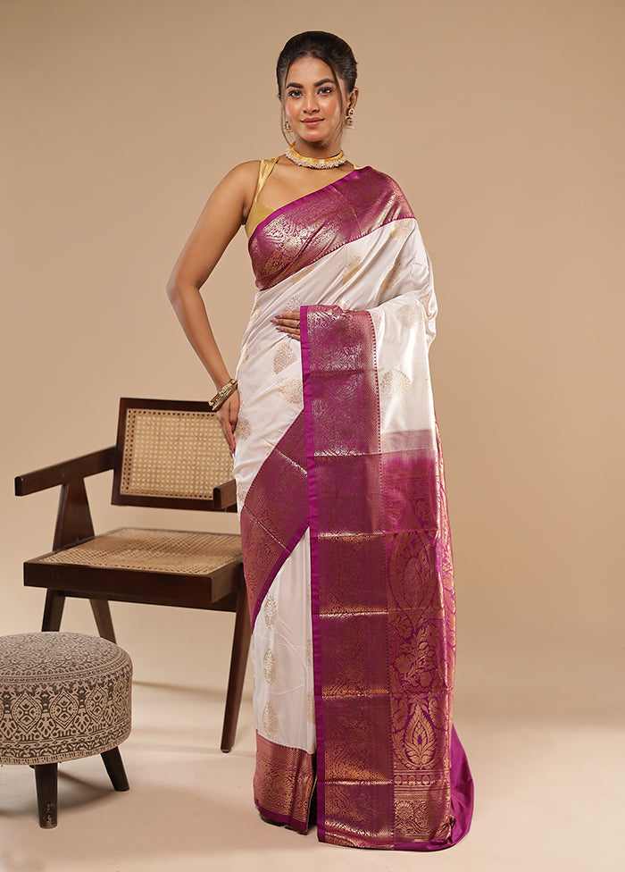 White Kanjivaram Silk Saree With Blouse Piece