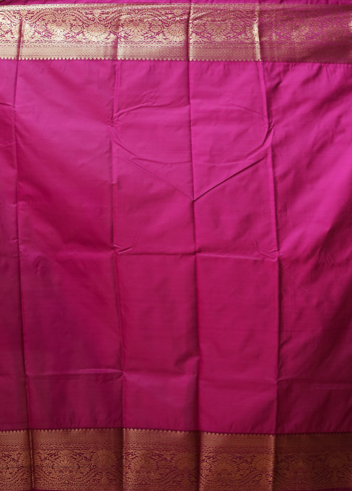 White Kanjivaram Silk Saree With Blouse Piece