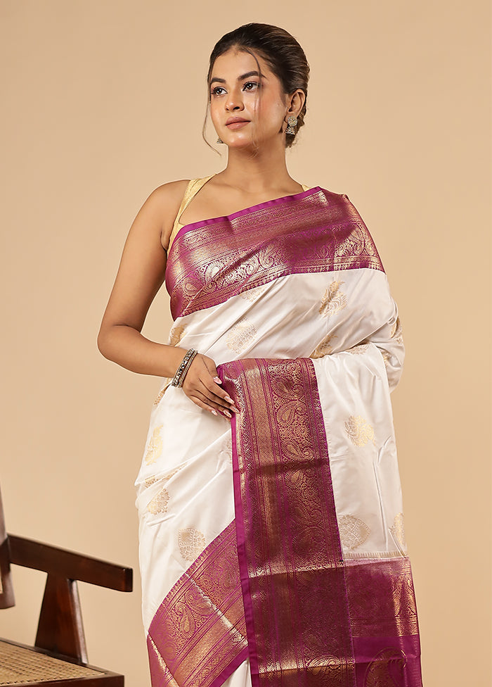 White Kanjivaram Silk Saree With Blouse Piece