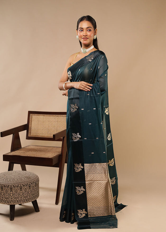 Green Pure Cotton Saree With Blouse Piece