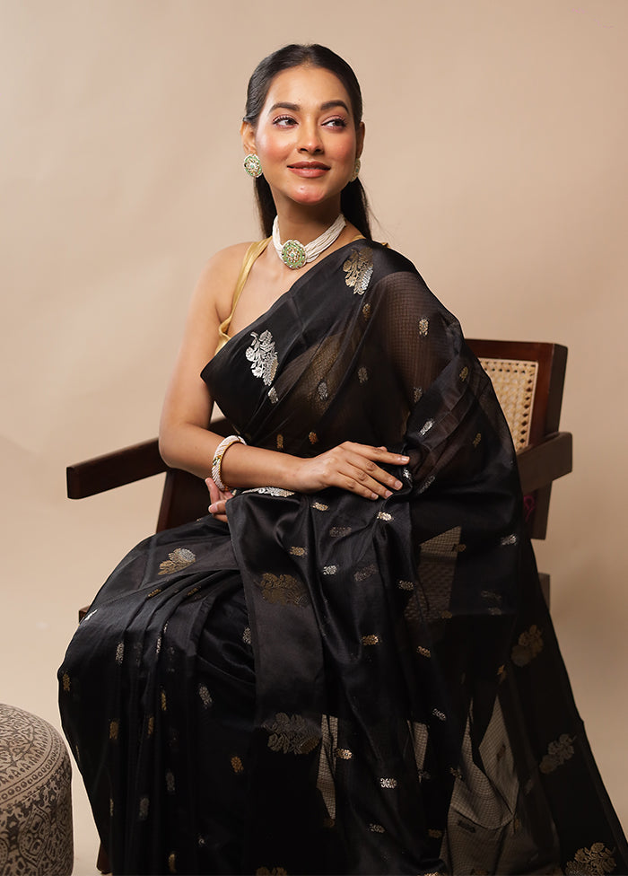 Black Pure Cotton Saree With Blouse Piece