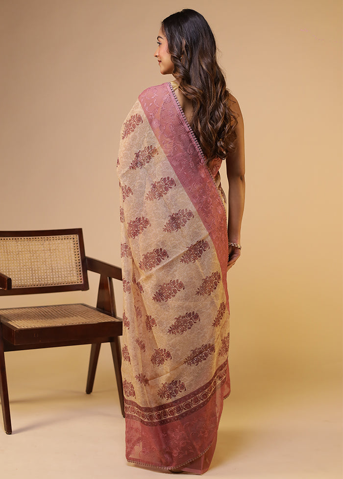 Cream Pure Cotton Saree With Blouse Piece