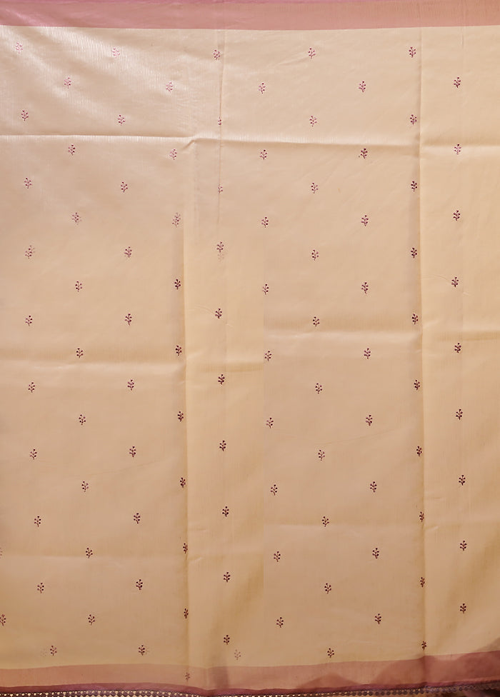Cream Pure Cotton Saree With Blouse Piece