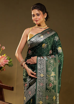 Green Dupion Silk Saree With Blouse Piece