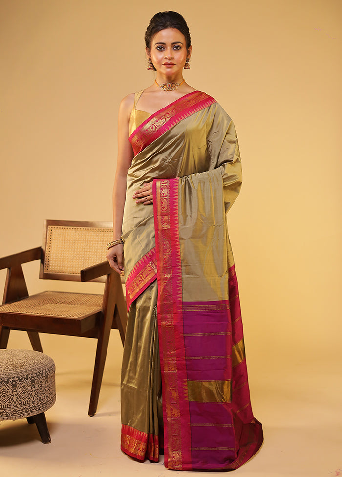 Cream Kanjivaram Silk Saree With Blouse Piece