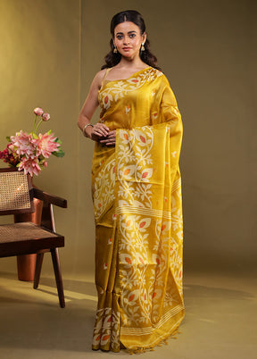 Yellow Handloom Tussar Pure Silk Saree With Blouse Piece