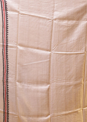 Cream Handloom Kantha Stitch Pure Silk Saree With Blouse Piece