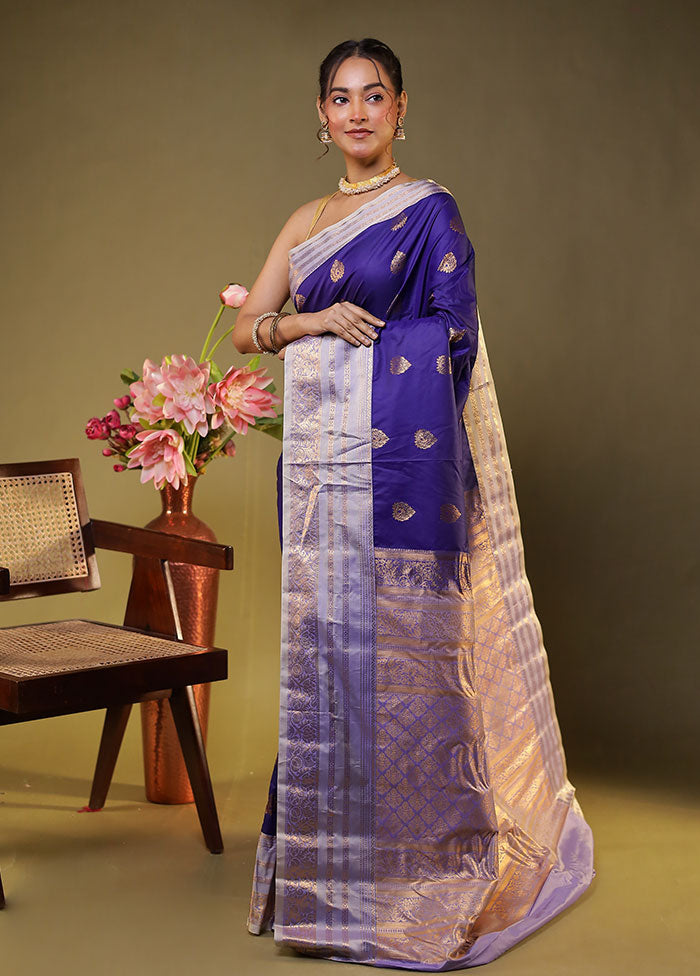 Blue Gadwal Silk Saree Without Blouse Piece