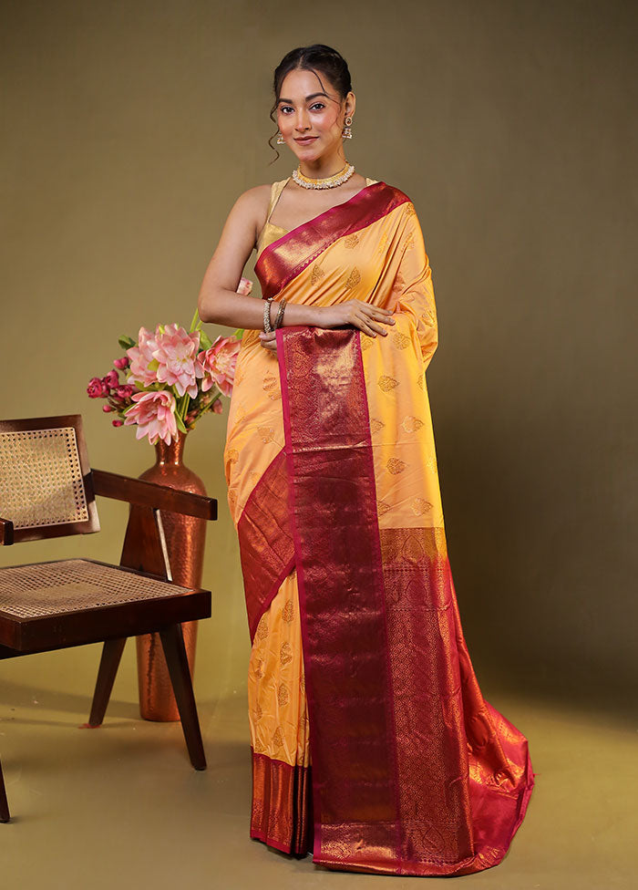 Cream Gadwal Silk Saree Without Blouse Piece