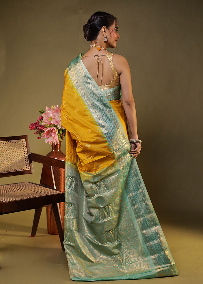 Yellow Gadwal Silk Saree Without Blouse Piece