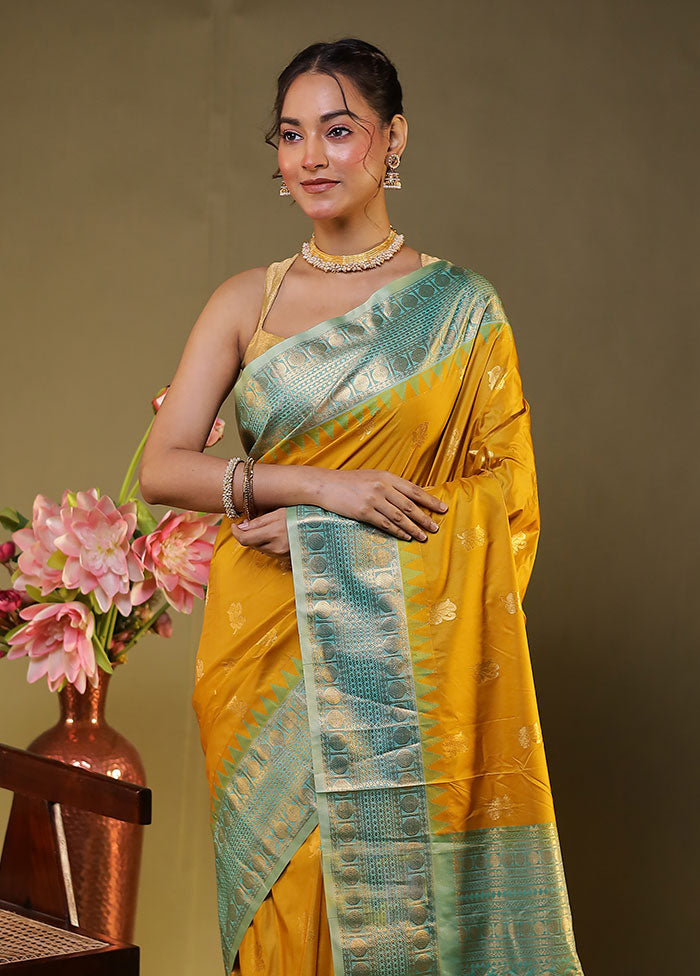Yellow Gadwal Silk Saree Without Blouse Piece