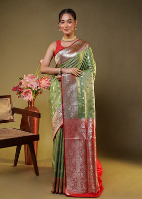Green Banarasi Silk Saree With Blouse Piece
