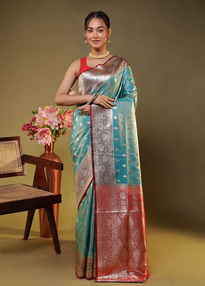 Green Banarasi Silk Saree With Blouse Piece