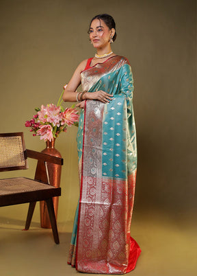 Green Banarasi Silk Saree With Blouse Piece