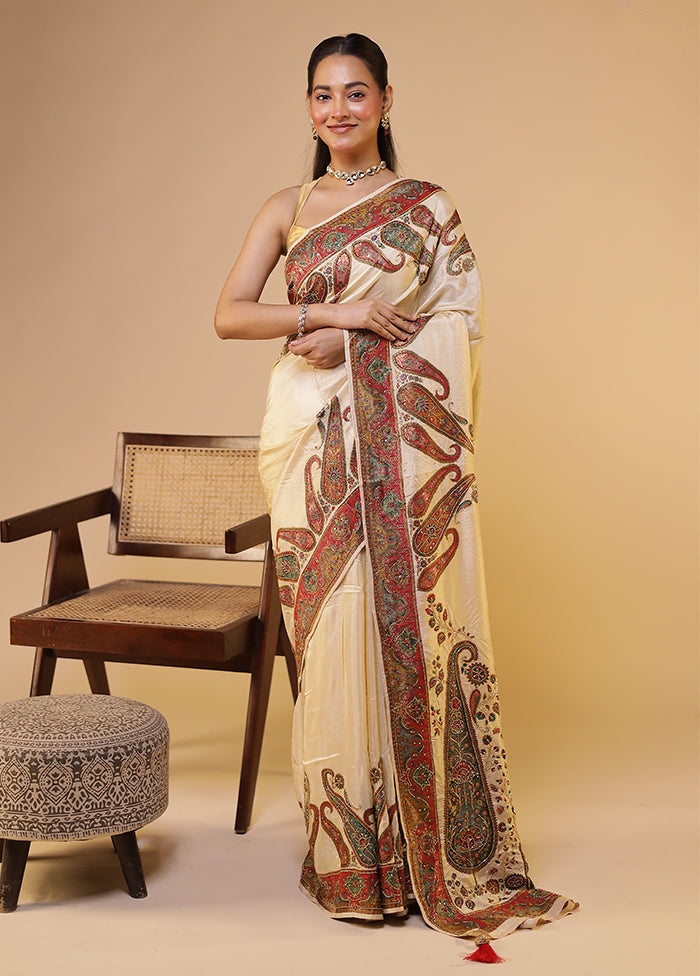 Cream Handloom Pure Georgette Saree With Blouse Piece