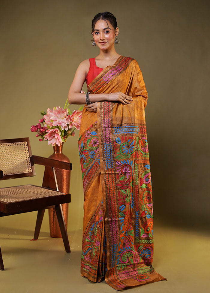 Cream Kantha Stitch Silk Saree With Blouse Piece