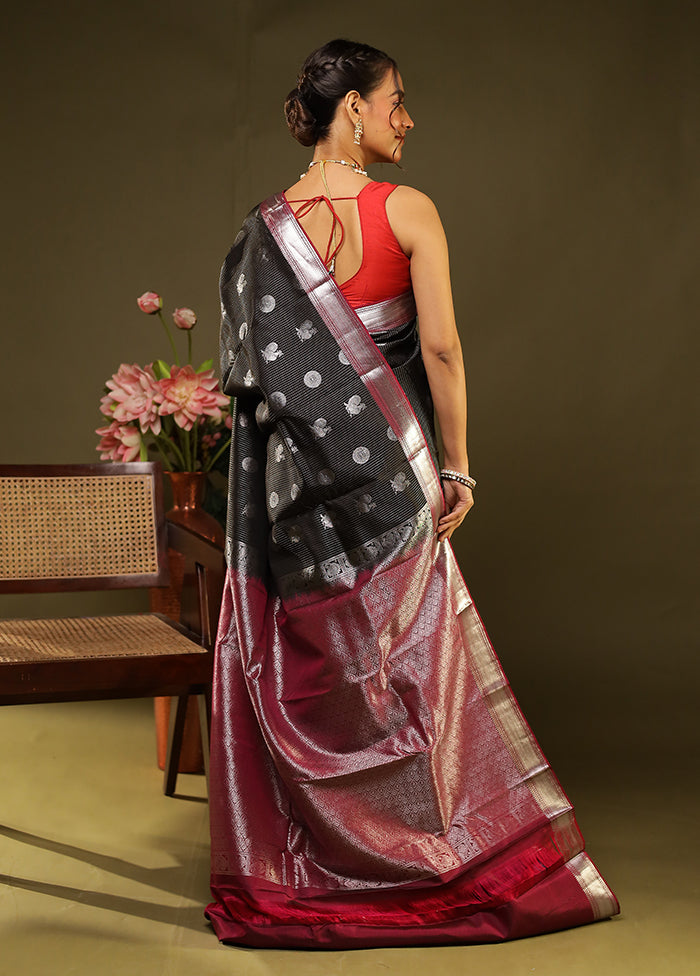 Black Handloom Kanjivaram Pure Silk Saree With Blouse Piece