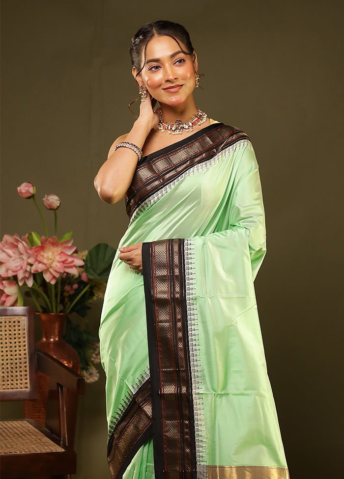 Green Handloom Kanjivaram Pure Silk Saree With Blouse Piece