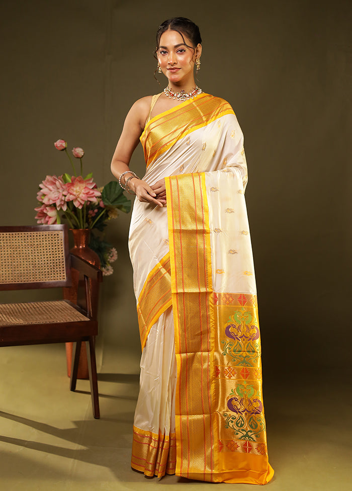 White Handloom Kanjivaram Pure Silk Saree With Blouse Piece