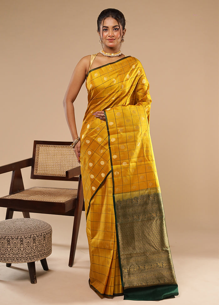 Yellow Handloom Kanchipuram Pure Silk Saree With Blouse Piece
