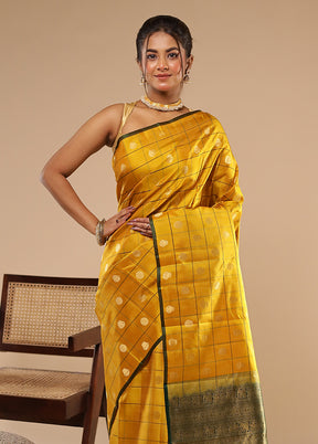 Yellow Handloom Kanchipuram Pure Silk Saree With Blouse Piece