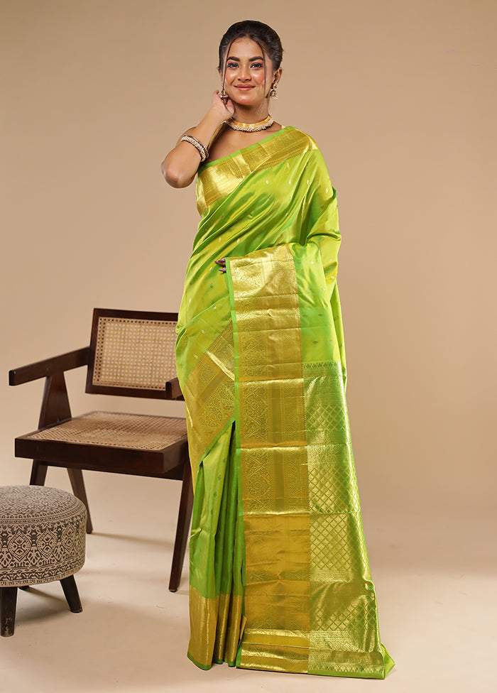 Green Handloom Kanchipuram Pure Silk Saree With Blouse Piece