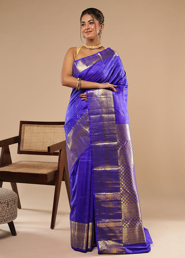 Blue Handloom Kanchipuram Pure Silk Saree With Blouse Piece