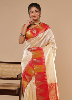 Cream Handloom Kanchipuram Pure Silk Saree With Blouse Piece