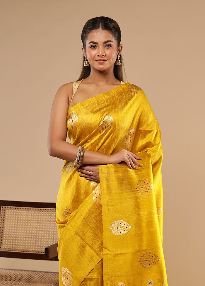 Yellow Handloom Tussar Pure Silk Saree With Blouse Piece