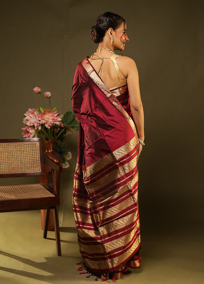 Purple Handloom Kanjivaram Pure Silk Saree With Blouse Piece