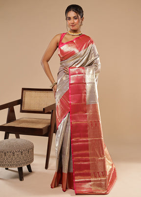 Green Kanjivaram Silk Saree With Blouse Piece