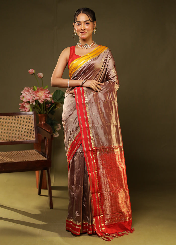 Grey Handloom Kanjivaram Pure Silk Saree With Blouse Piece