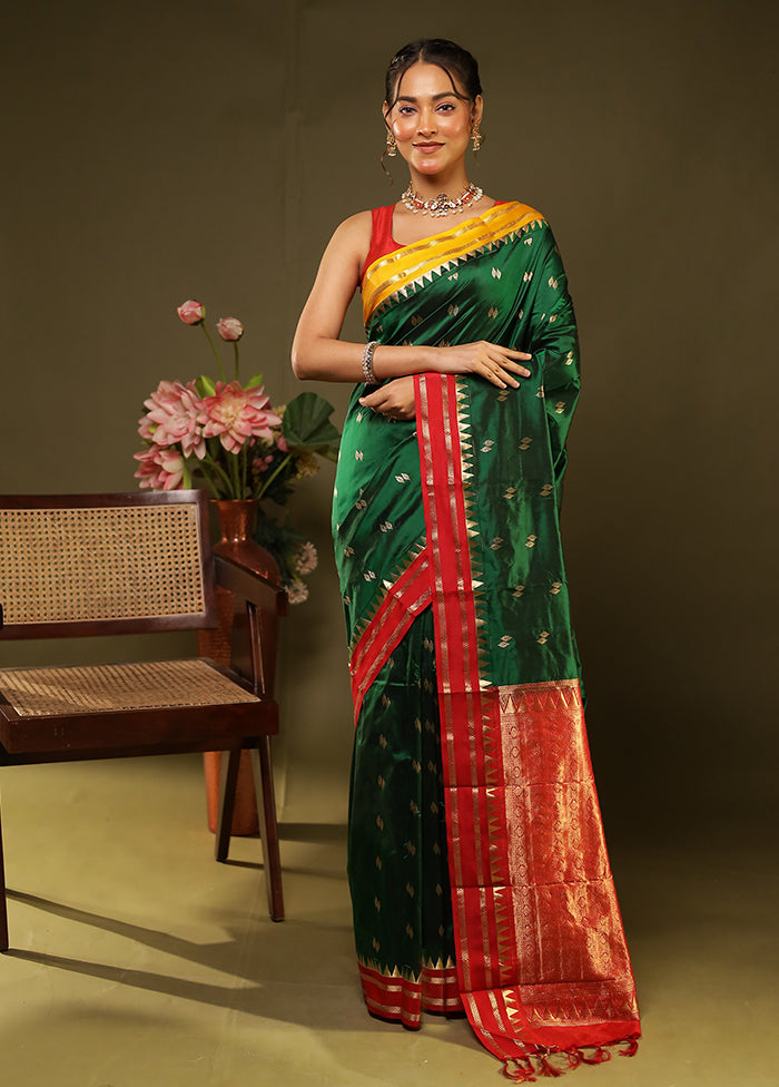 Green Handloom Kanjivaram Pure Silk Saree With Blouse Piece