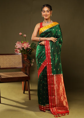 Green Handloom Kanjivaram Pure Silk Saree With Blouse Piece
